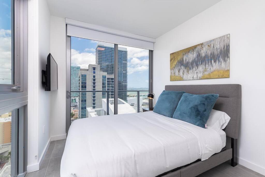 Amazing 2 Bedroom 30th Floor Downtown Free Parking Apartamento *